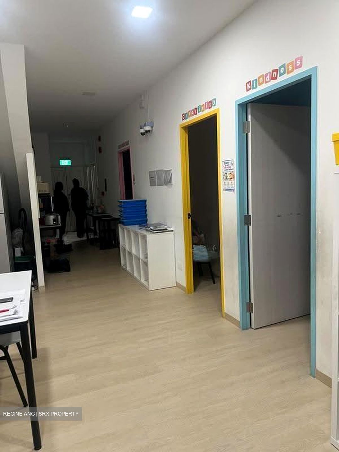 Yishun Street 72 (D27), Shop House #619409881